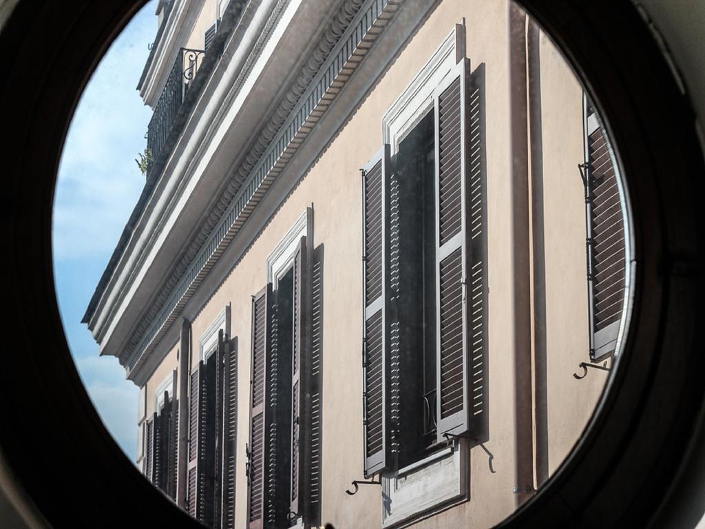 Casa Di Santa Francesca Romana A Ponte Rotto Bagian luar foto